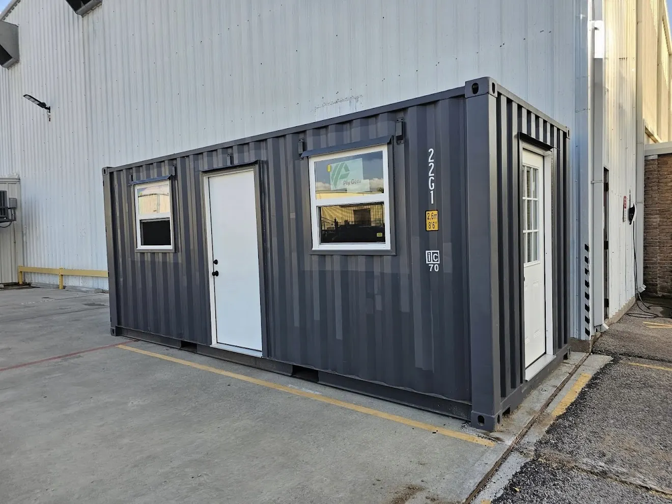 Custom container office exterior by ForgeX Industries